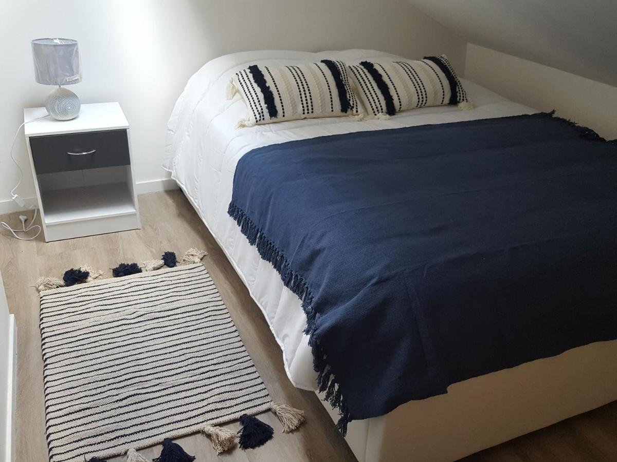 Charmante Maison Cosy A Villabe-Hyper Centre-Gare-Wifi المظهر الخارجي الصورة