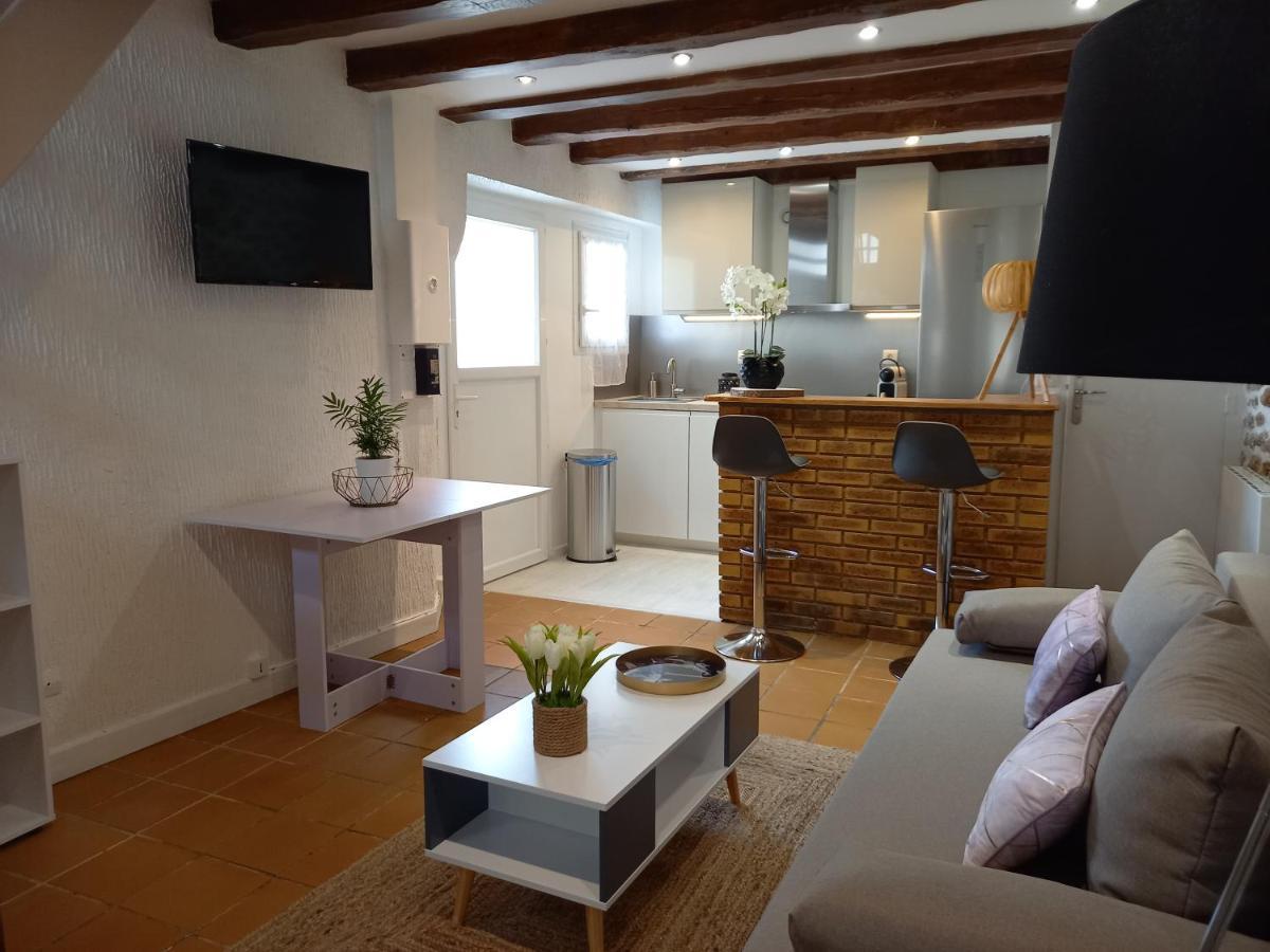 Charmante Maison Cosy A Villabe-Hyper Centre-Gare-Wifi المظهر الخارجي الصورة
