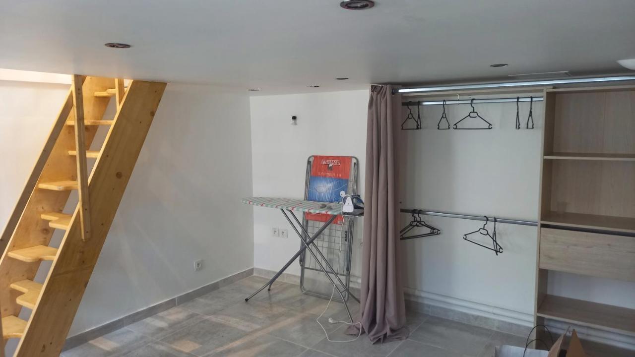Charmante Maison Cosy A Villabe-Hyper Centre-Gare-Wifi المظهر الخارجي الصورة